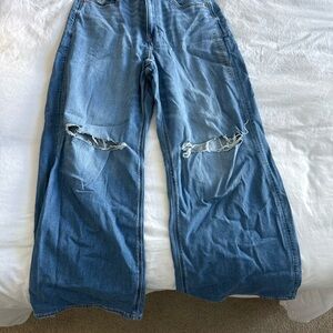 American Eagle - Curvy Wide Leg Blue Jeans - 10 Short Inseam